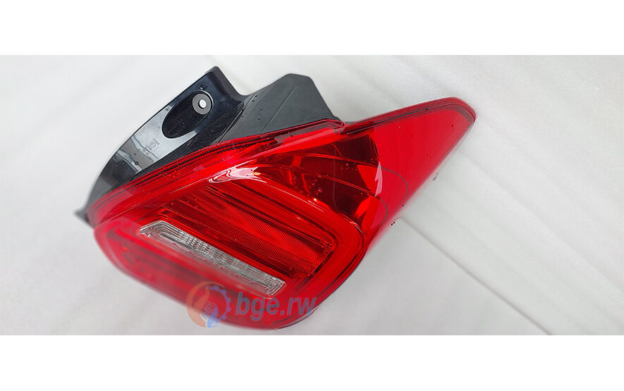 MARUTI SWIFT TAIL LAMP, RH -- 35650M55RA0