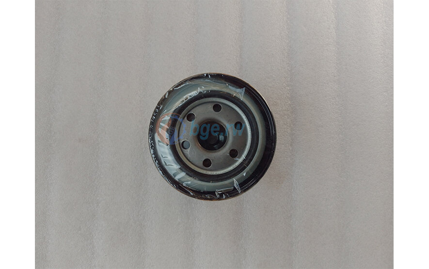 OIL FILTER -- MD069782 - HYUNDAI HD