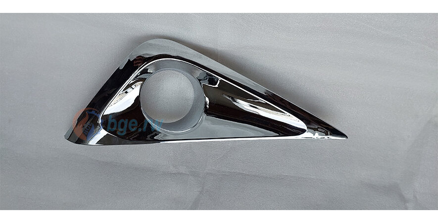 MOULDING, FRONT BUMPER SIDE, RH - 52712BZ260 - TOYOTA RUSH 2018