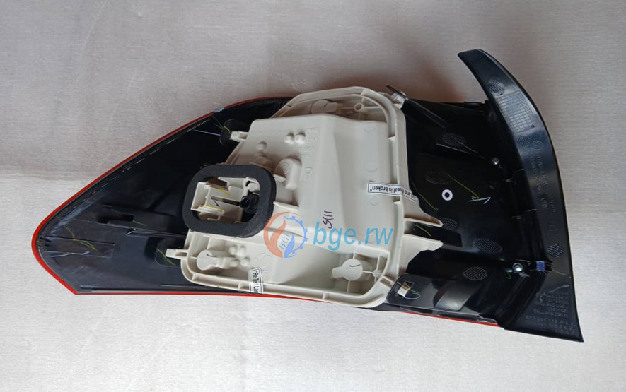 TAIL LAMP RH VW POLO B