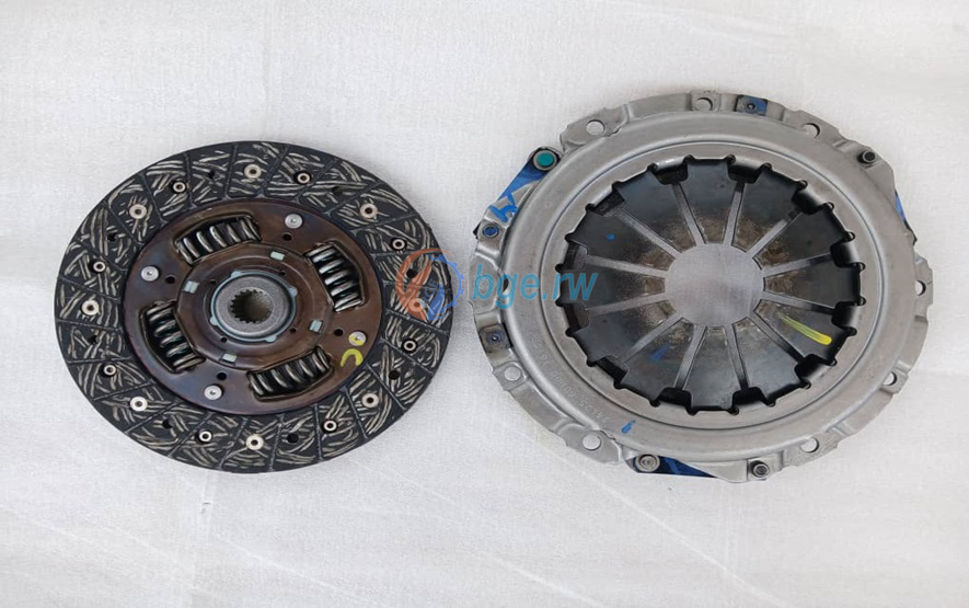 CLUTCH SET 22011M60M01 b